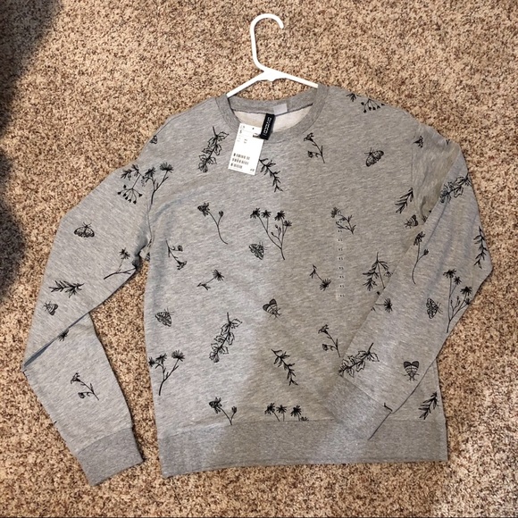H&M sweatshirt - Picture 4 of 5